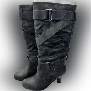 Women’s Gray Boots